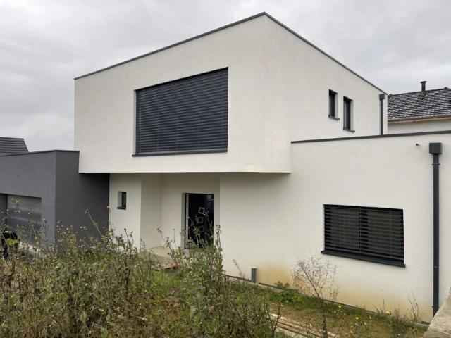 MAISON CONTEMPORAINE DE 180 M²