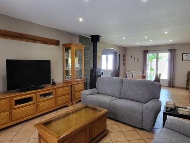 Maison contemporaine de 188 m² – Plain pied – 5 chambres – P. 188m² Villeneuve de Rivière