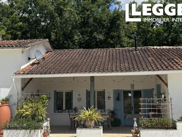 Maison contemporaine de luxe plus gite de deux chambres de plain pied située dans un cadre magnifique
