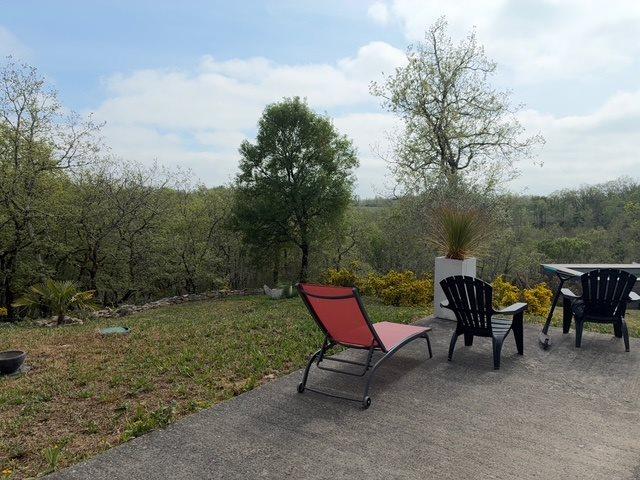 Maison contemporaine de plain pied à proximité de cahors 116m² Le Montat