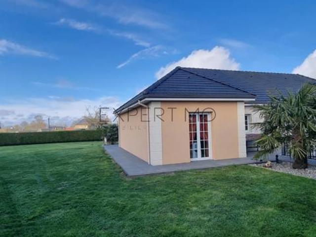 Maison contemporaine de plain pied 158 m2 3 voir 4chamb