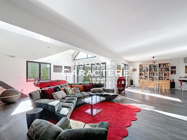 Maison contemporaine et environnement paisible recherché