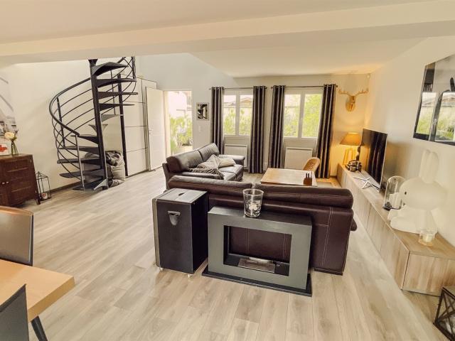 Maison contemporaine familiale 150 m2 Mont Valérien Terrasse. 150m² Nanterre