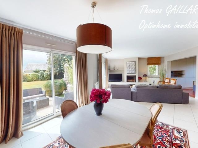 Maison contemporaine Le Neubourg 7 pièces 188 m2 hab 1302 m2 de terrain