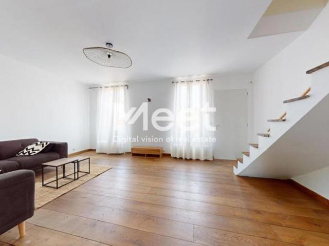 Maison contemporaine meublée à louer Gondoles Nord Choisy le Roi 1.900 / mois