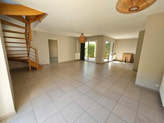 MAISON CONTEMPORAINE QUINT FONSEGRIVES – 5 pièce s – 120 m2