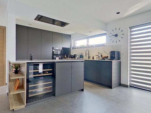 Maison contemporaine récente prestations haut de gamme jar. 140m² Basse Rentgen