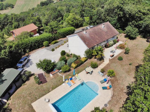 Maison contemporaine superbement rénovée avec vue imprenable. 168m² Pechs de l’Espérance