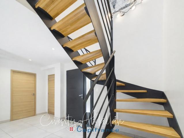 Maison contemportaine ossature bois à vendre 5 pièces GILLY SUR ISERE 73