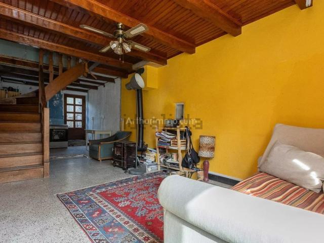 Maison, Contrevoz