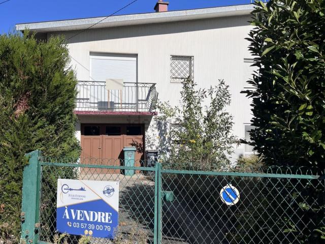 Maison, Contrexéville