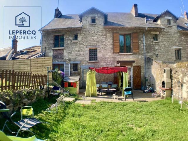 Maison, Corcy
