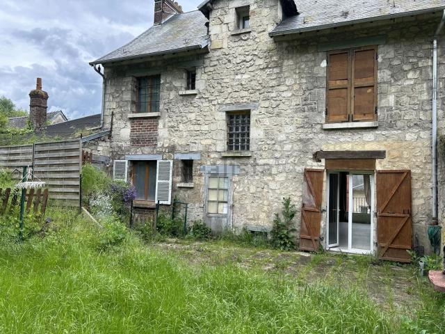 Maison, Corcy