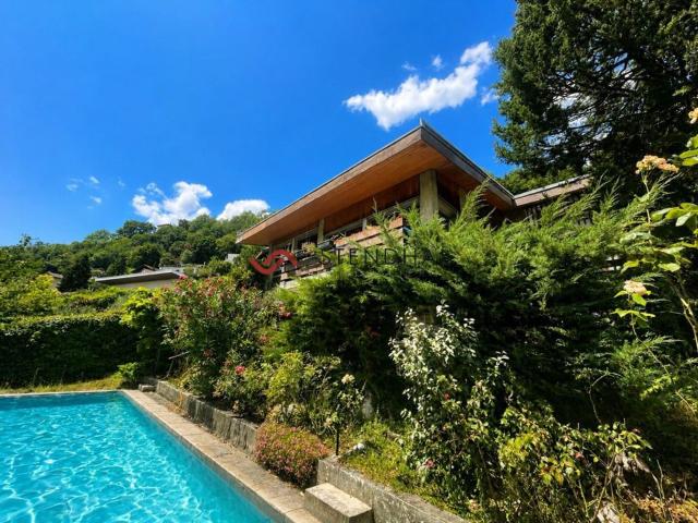Maison, Corenc