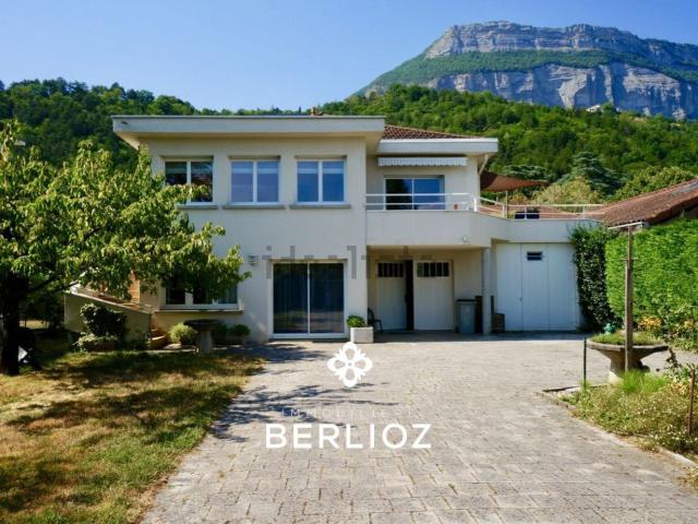 Maison, Corenc