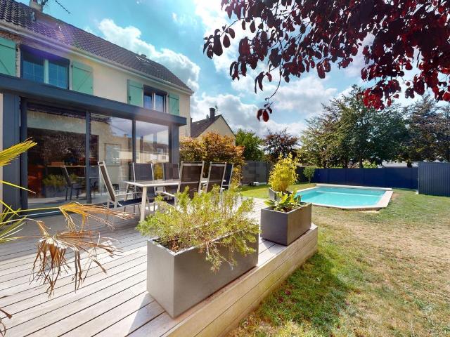 Maison, Cormelles le Royal
