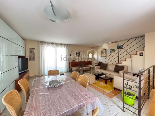 Maison, Cornas