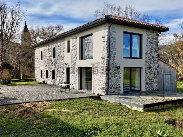Maison, Caumont