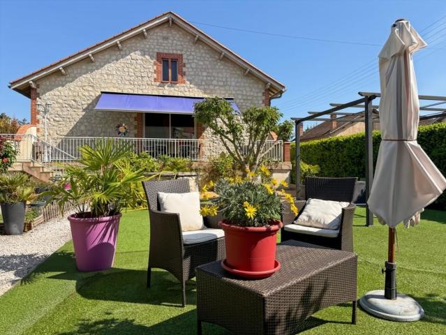 Maison, Caussade