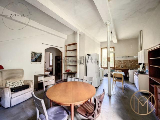 Maison, Caux