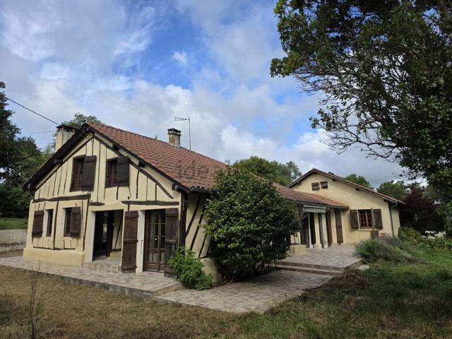 Maison, Cazaubon