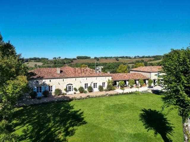 Maison, Cazeneuve