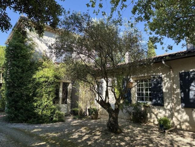 Maison, Cazeneuve