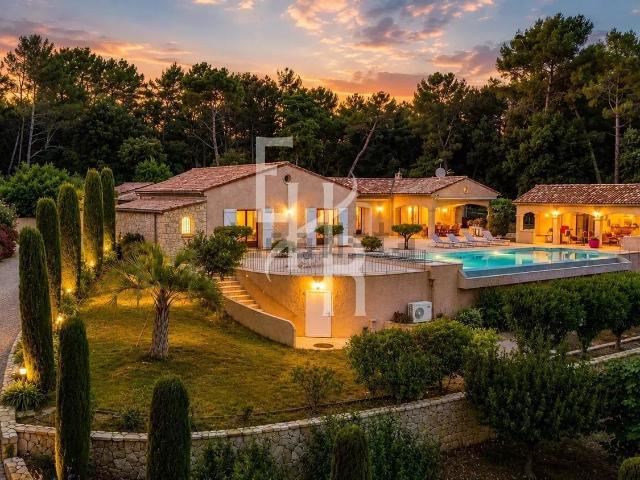 Maison, Cabris