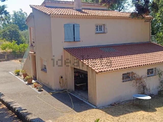 Maison, Cabris