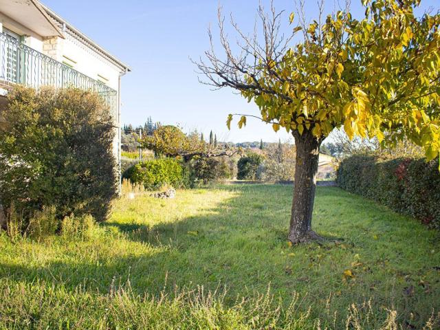 Maison, Cadenet