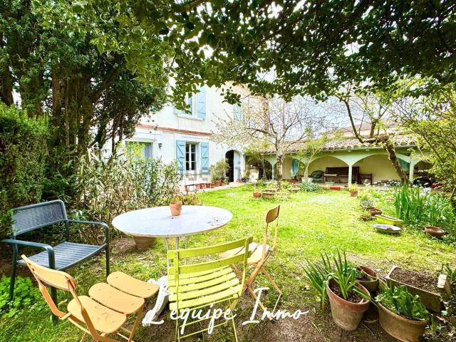 Maison, Cadours