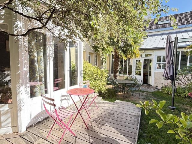 Maison, Caen