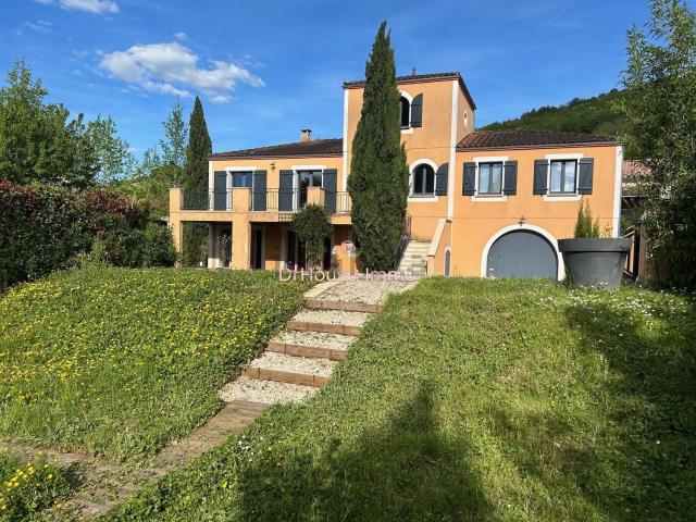 Maison, Cahors