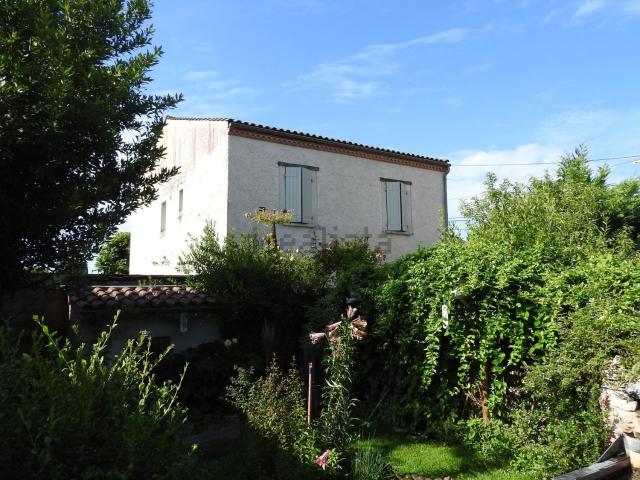 Maison, Caillac