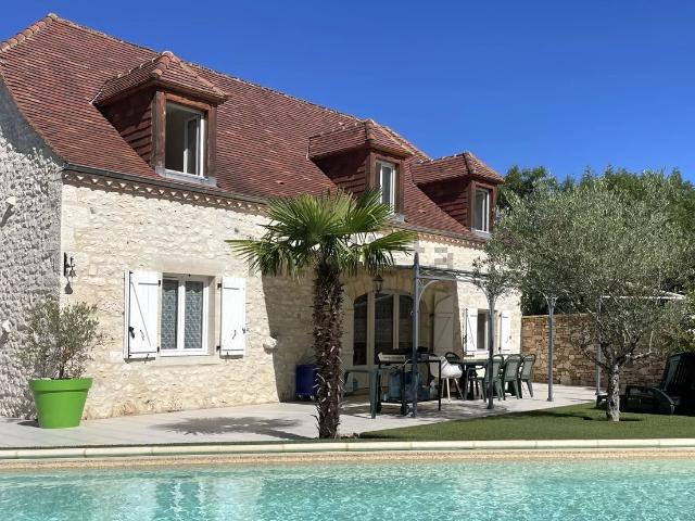 Maison, Calès