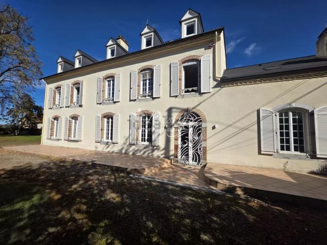 Maison, Camalès