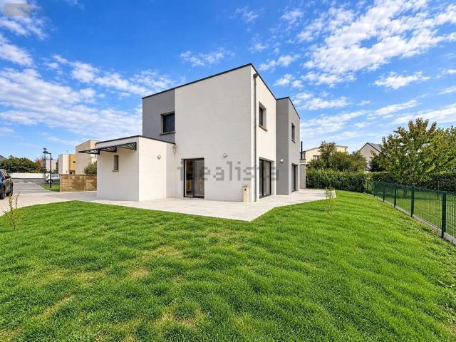 Maison, Cambes en Plaine