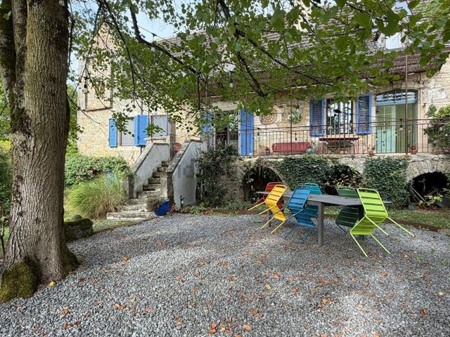 Maison, Cambes