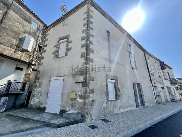 Maison, Cancon