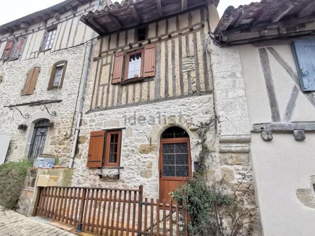 Maison, Cancon