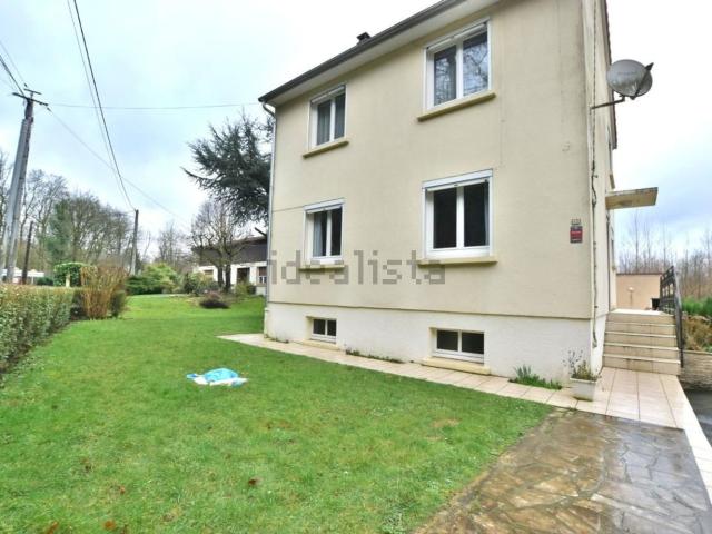 Maison, Canaples
