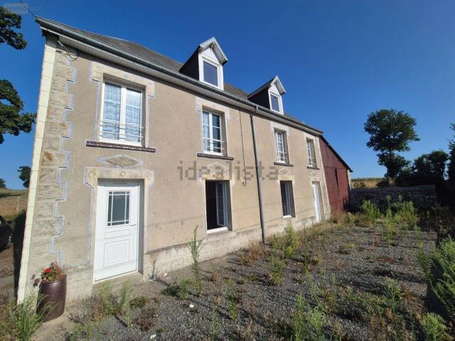 Maison, Canisy