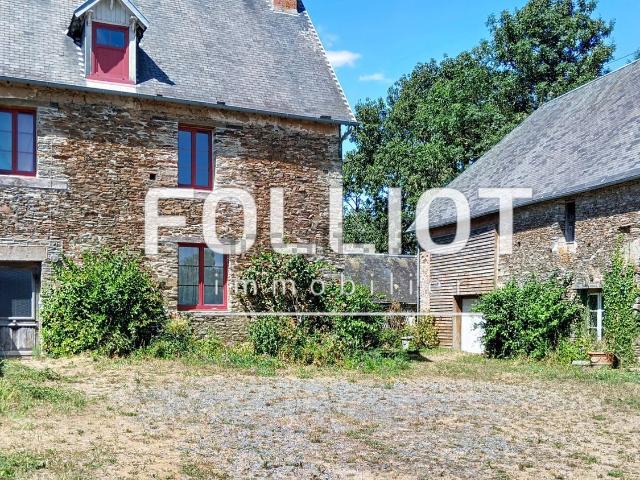 Maison, Canisy