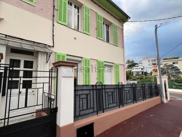 Maison, Cannes