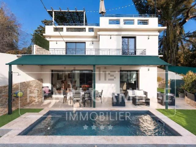 Maison, Cannes