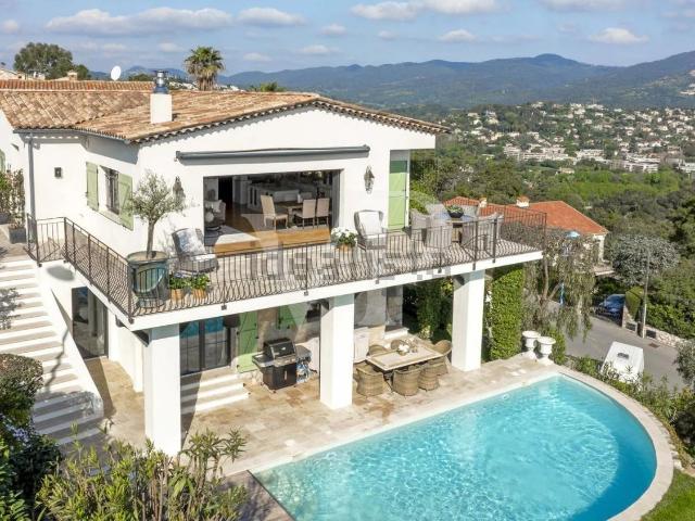 Maison, Cannes