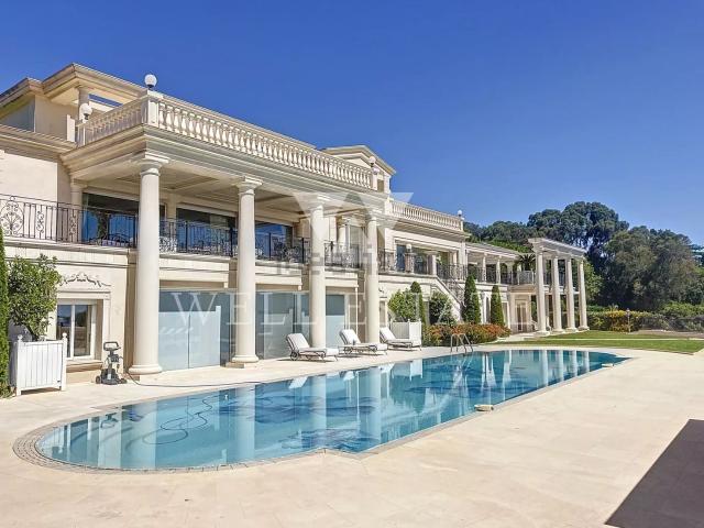 Maison, Cannes