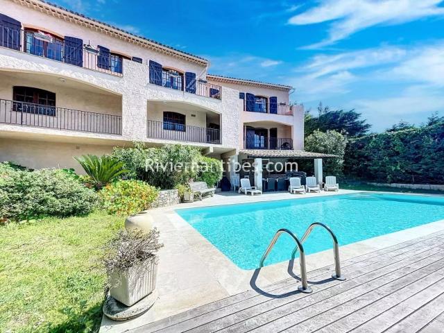 Maison, Cannes