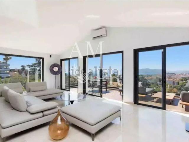 Maison, Cannes