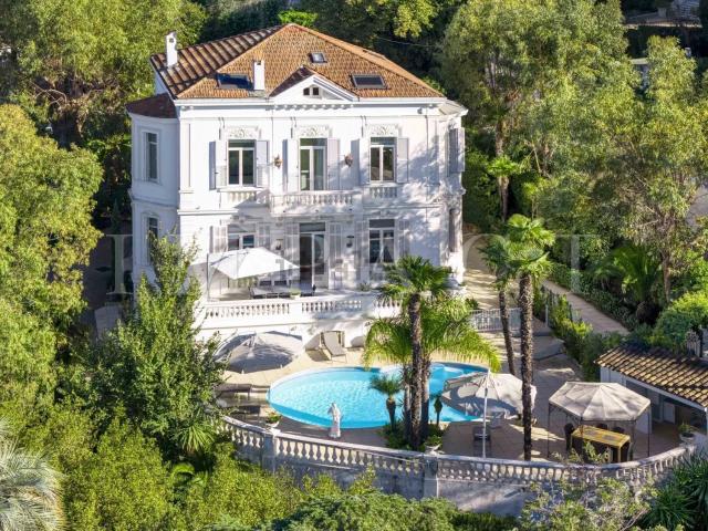 Maison, Cannes